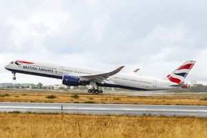 Heathrow can proceed with plans for 3,500m new runway